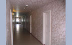 коридор с комнатами на турбазе Восход