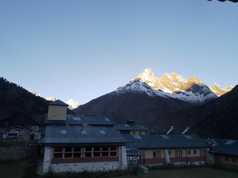 Парк "Сагарматха". Трек "Три перевала", на пределе физических сил.